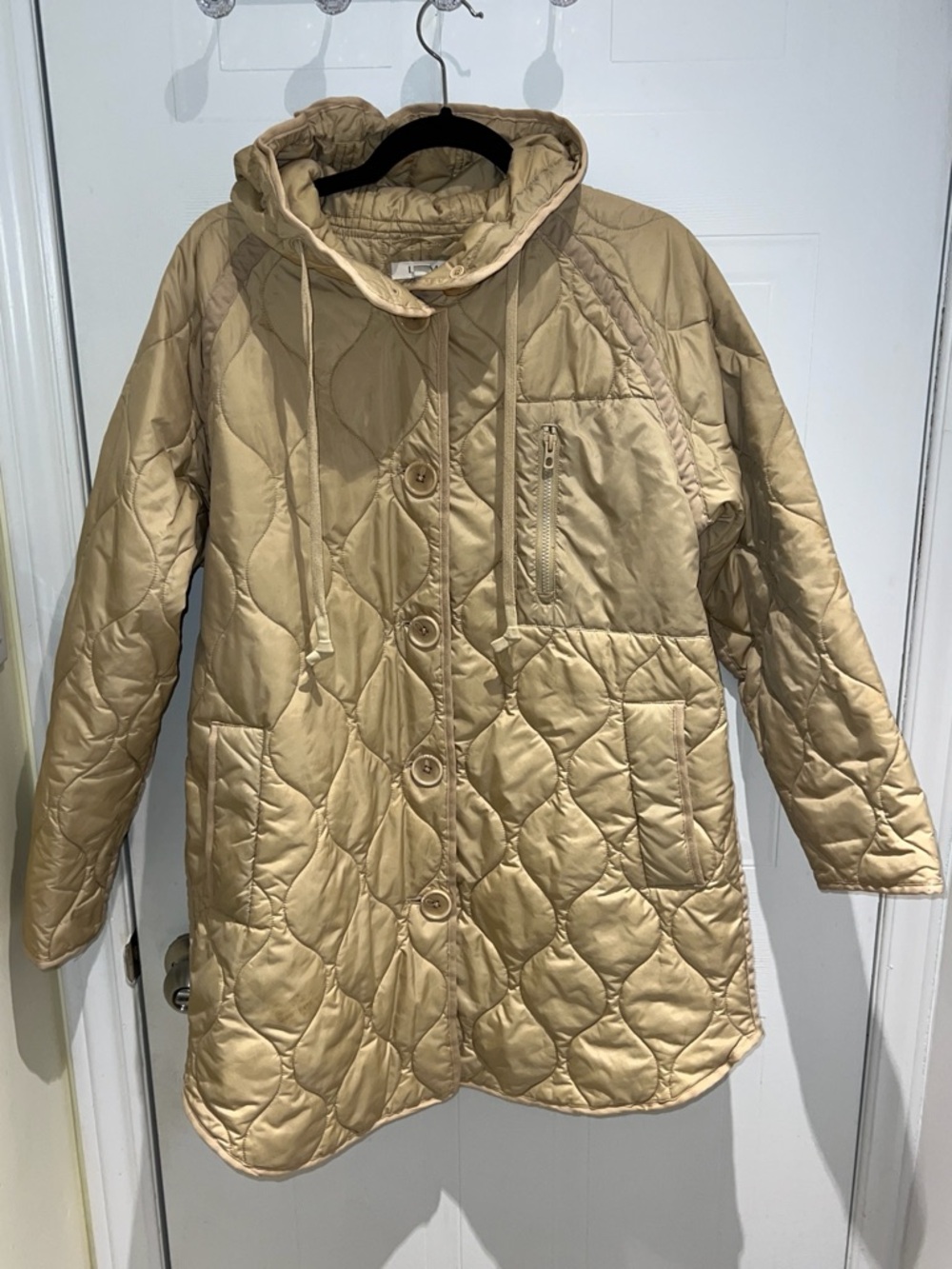 Livom Tan Quilted Puffer Coat Women’s Size Medium With Hood Button-up Neutral